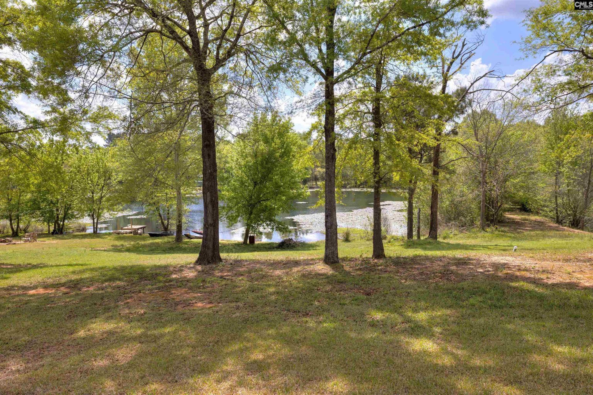 49 Competition Drive  Photo 6