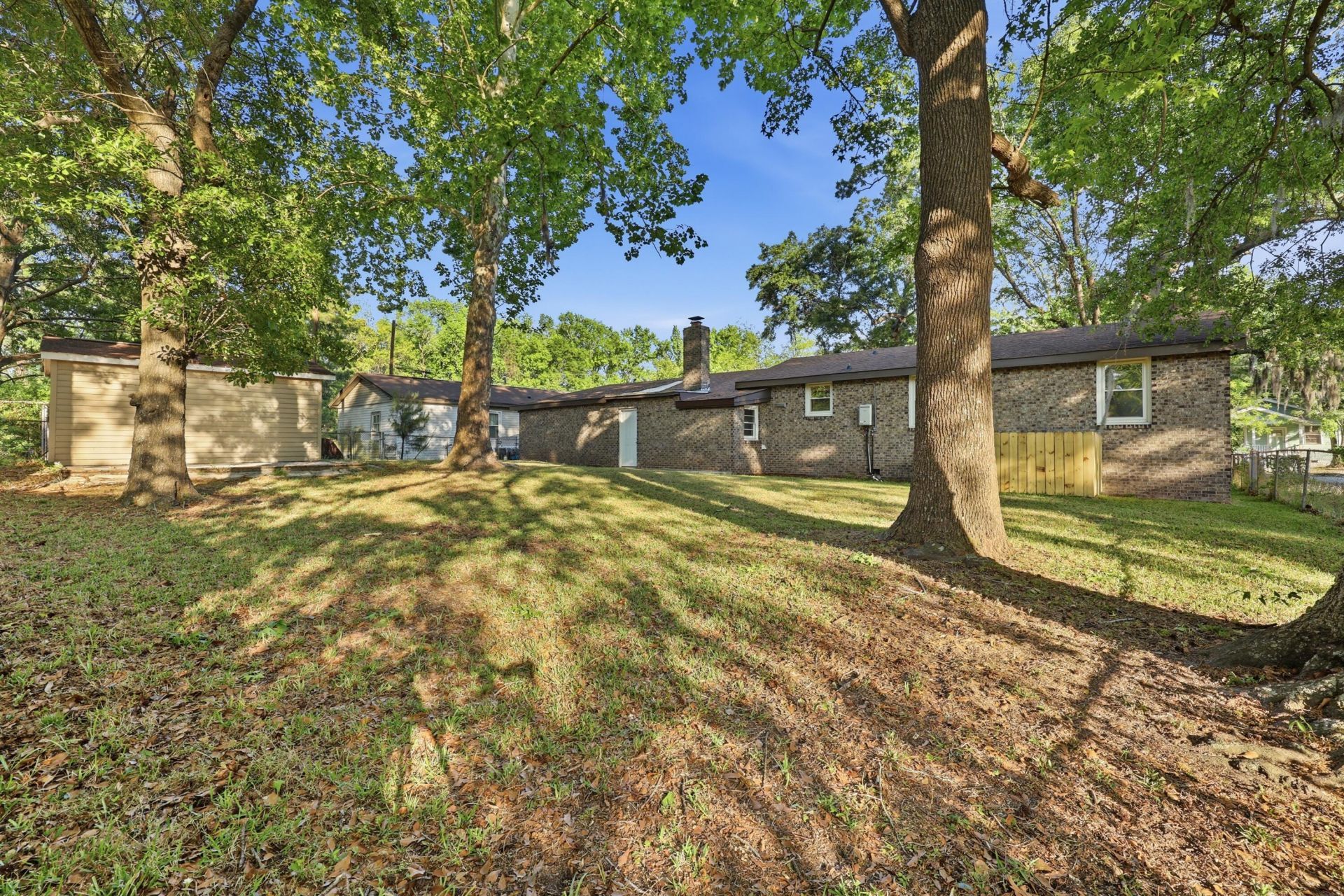 1908 Iron Street Photo 19