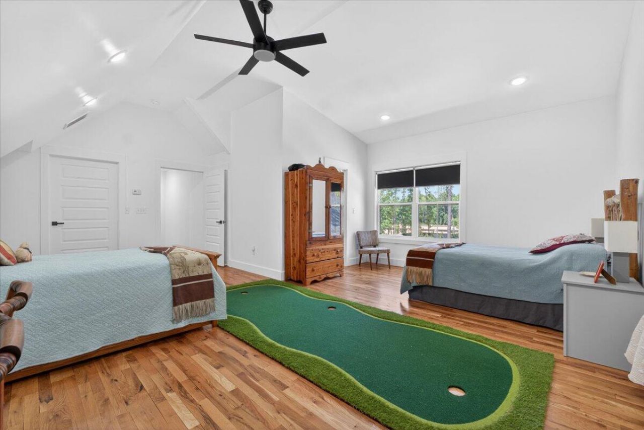 140 Argosy Drive Photo 50