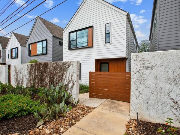 4020 Airport BLVD , Unit 14, Austin, TX 78722