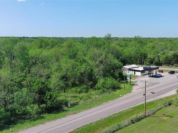 9015 S Harrah Road, Newalla, OK 74857