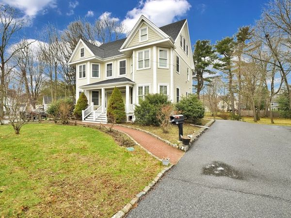 22 High Street, Unit 1, Needham, MA 02494