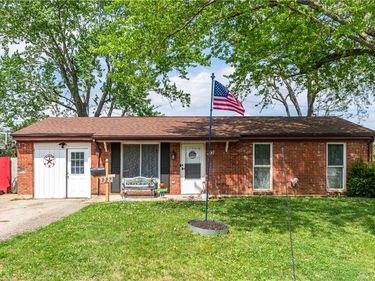 227 Oxford Drive, Fairborn, OH 45324