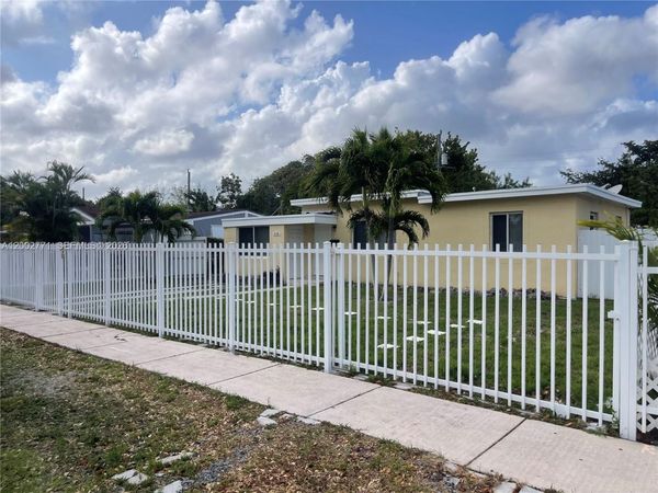 115 NW 120th St , North Miami, FL 33168