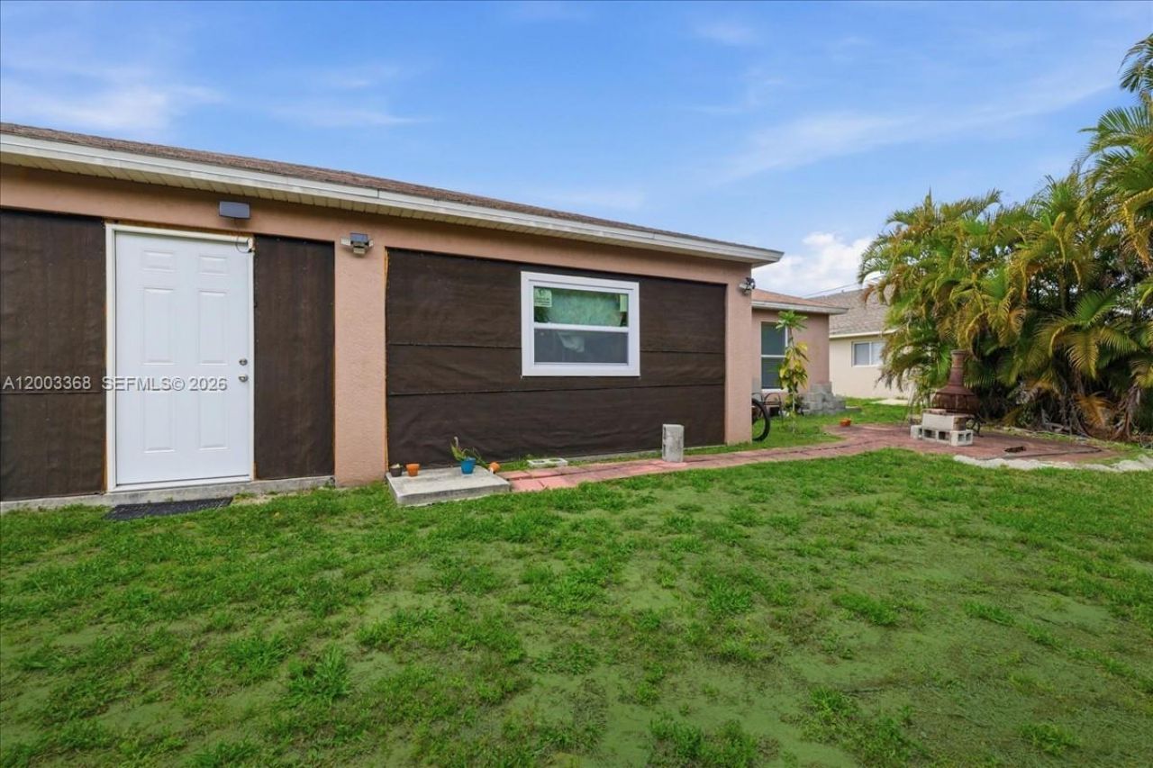 403 SW 28th Pl, Cape Coral, FL 33991 Photo