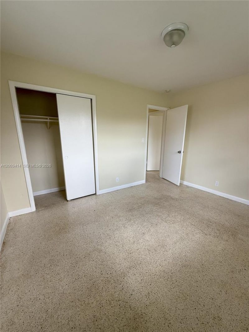 1725 NW 59th St, Unit 3, Miami, FL 33142 Photo