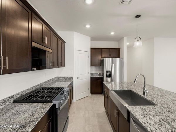 3328 N CAMDEN Drive, Florence, AZ 85132
