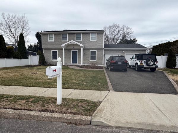 Centereach, NY 11720