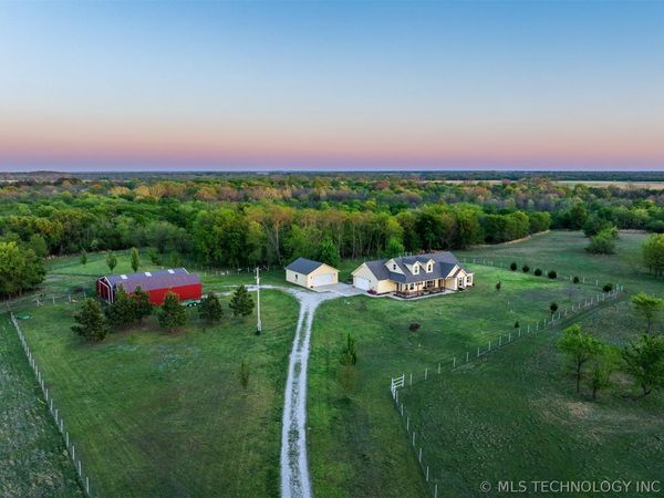 3196 N 214th Street W, Haskell, OK 74436