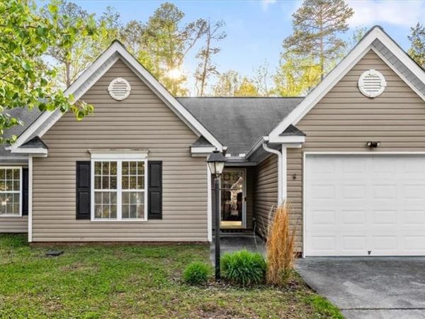 5276 Mount Hope Drive , Winston-Salem, NC 27107