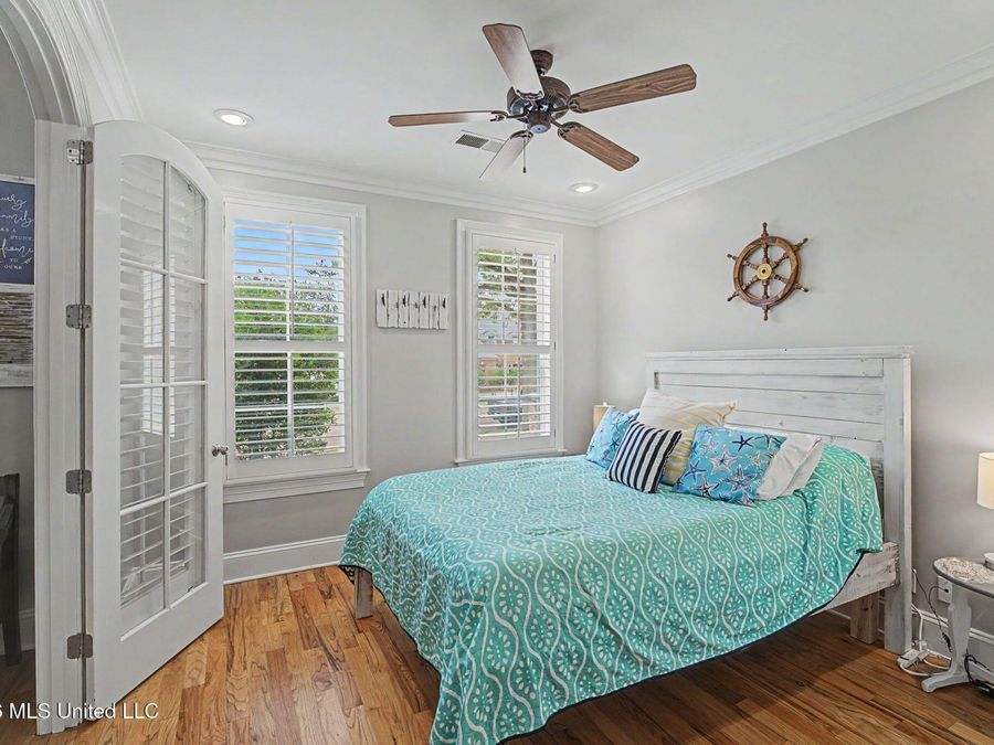 Property Image 38