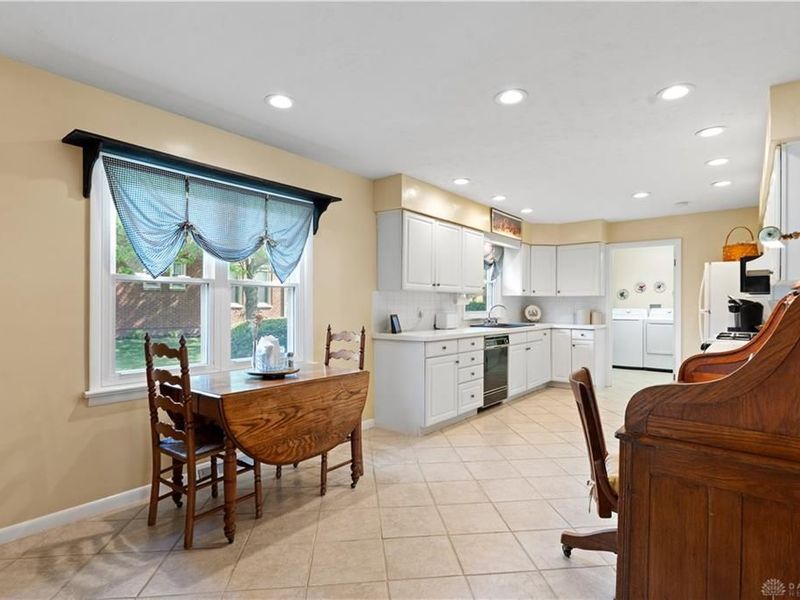 379 Hiatt Avenue, Wilmington, OH 45177 Photo 15