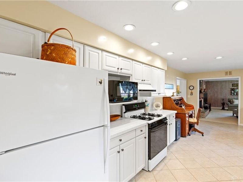 379 Hiatt Avenue, Wilmington, OH 45177 Photo 21