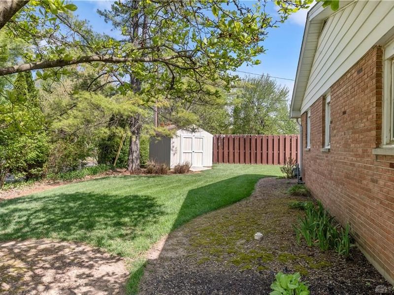 379 Hiatt Avenue, Wilmington, OH 45177 Photo 38