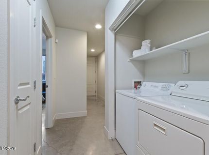 374 State Street, Reno, NV 89501 Photo