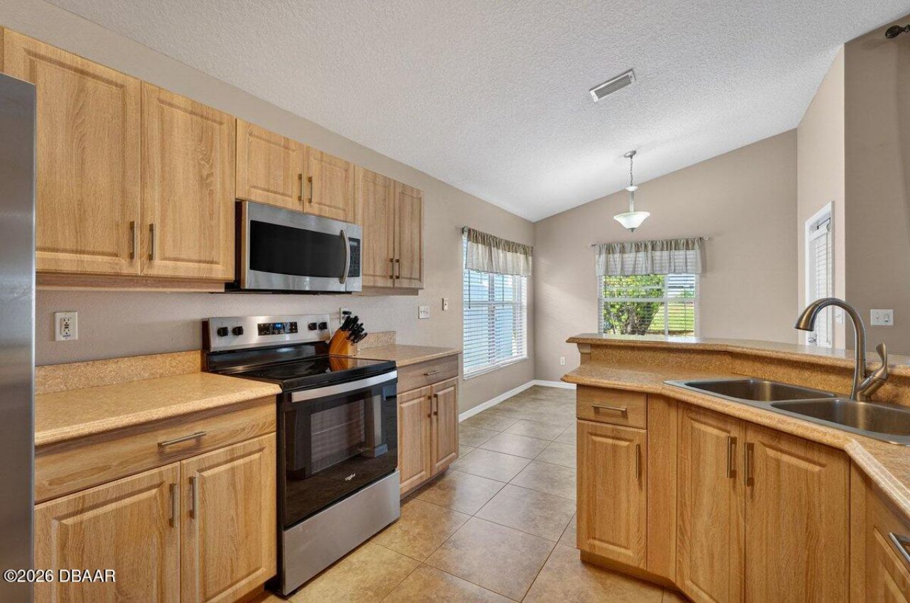 6527 Shahab Lane, Port Orange, FL 32128 Photo