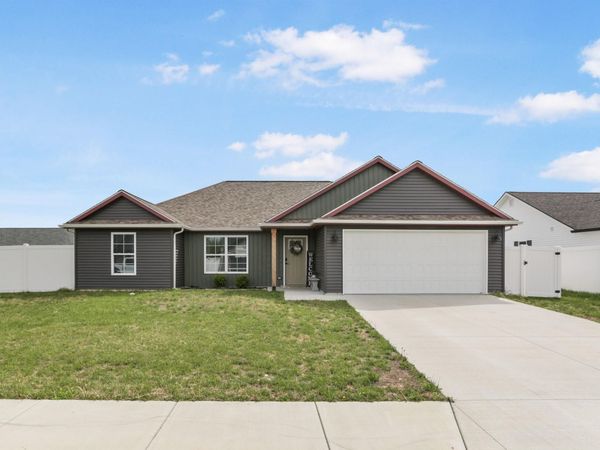 343 Wabash Circle, Chandler, IN 47610