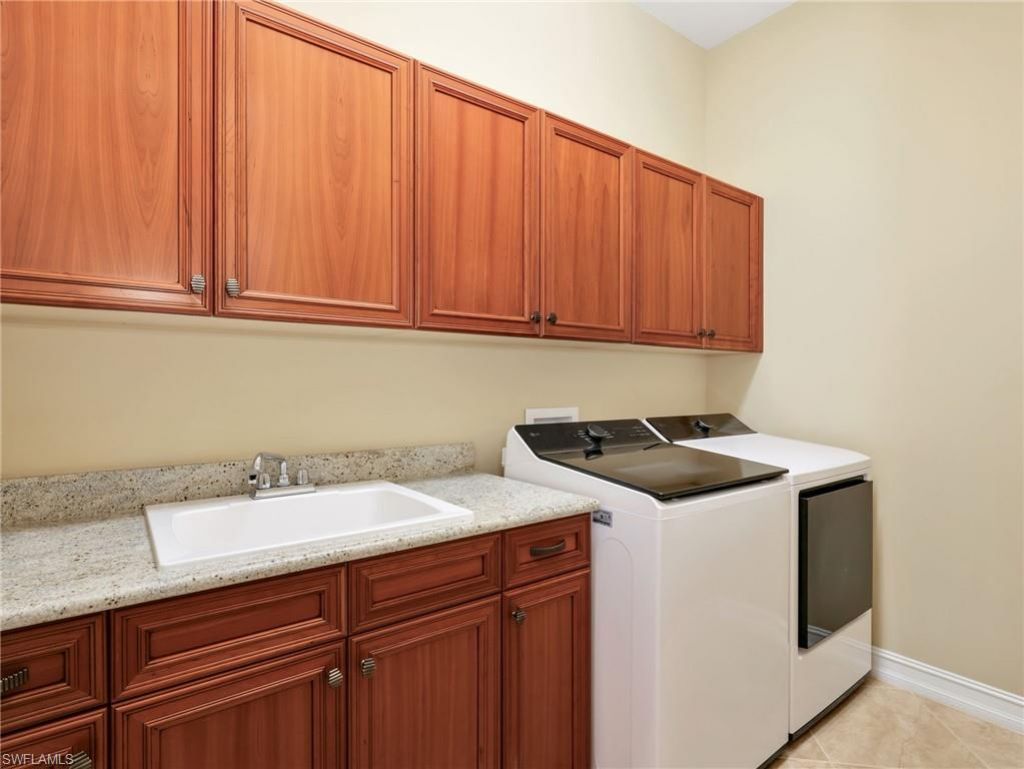 7436 Byrons Way , Naples, FL 34113 Photo