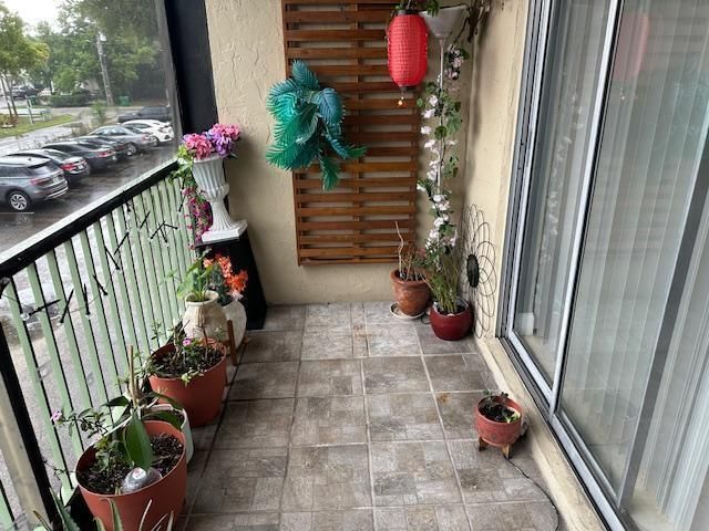 4147 NW 90th Avenue, Unit 207, Coral Springs, FL 33065 Photo