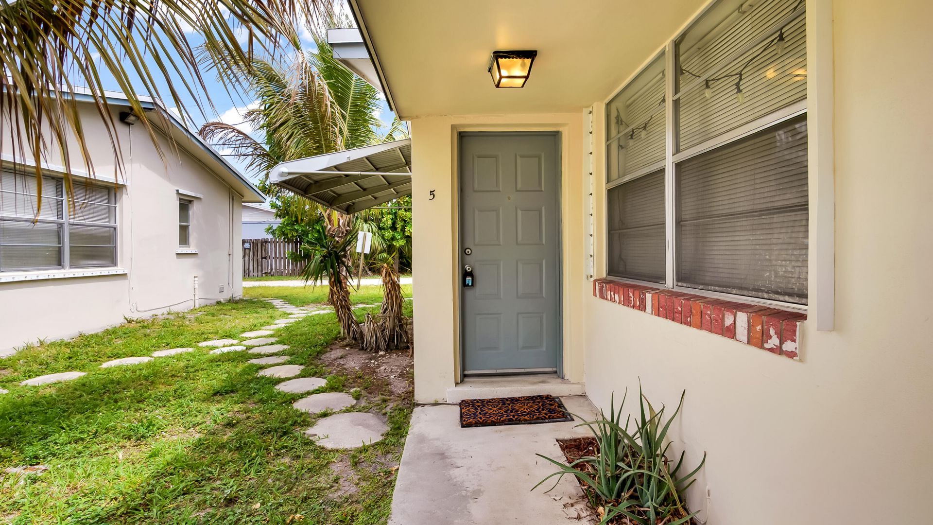 711 SE 15th Street, Unit 5, Fort Lauderdale, FL 33316 Photo