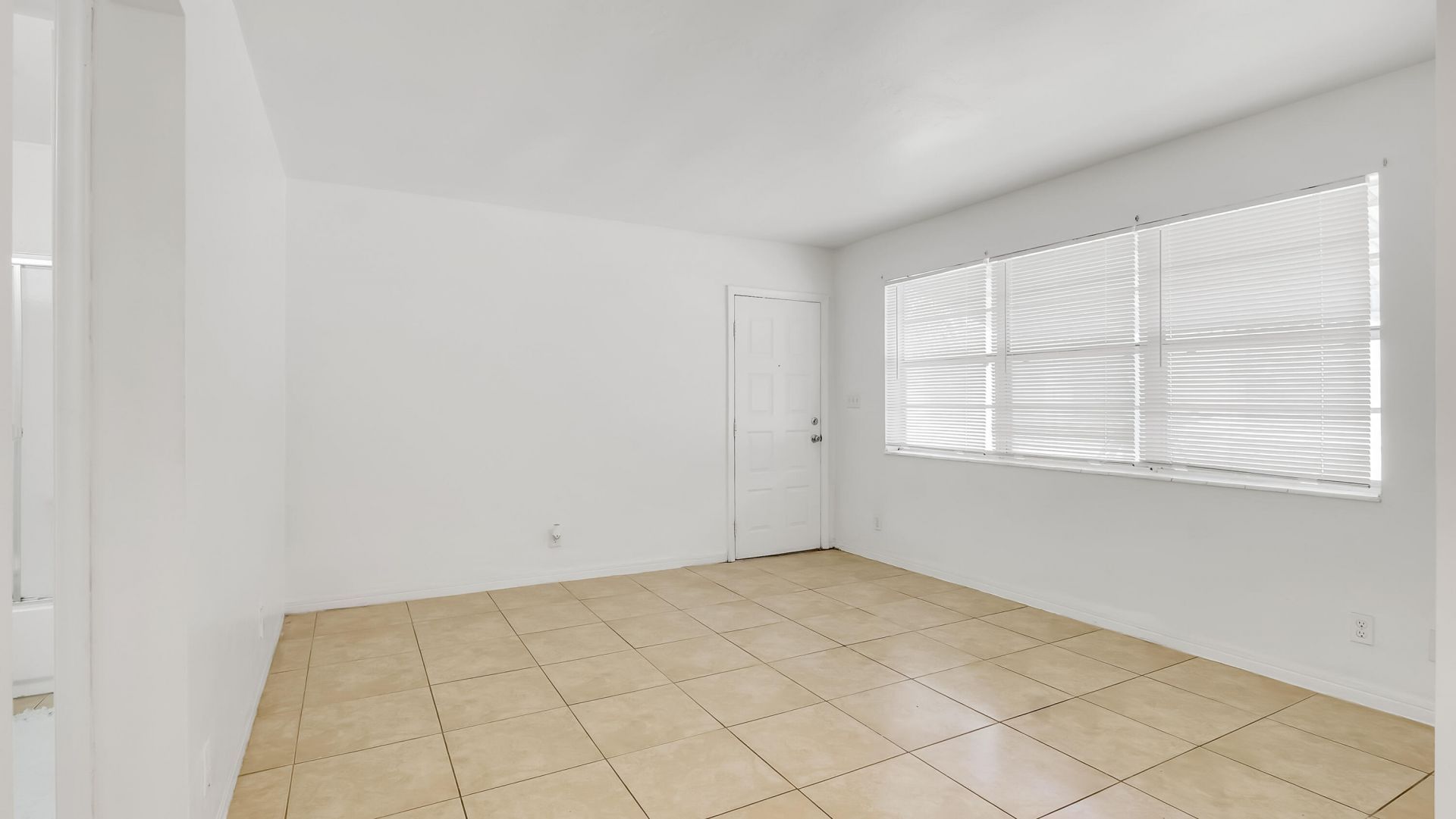 711 SE 15th Street, Unit 5, Fort Lauderdale, FL 33316 Photo