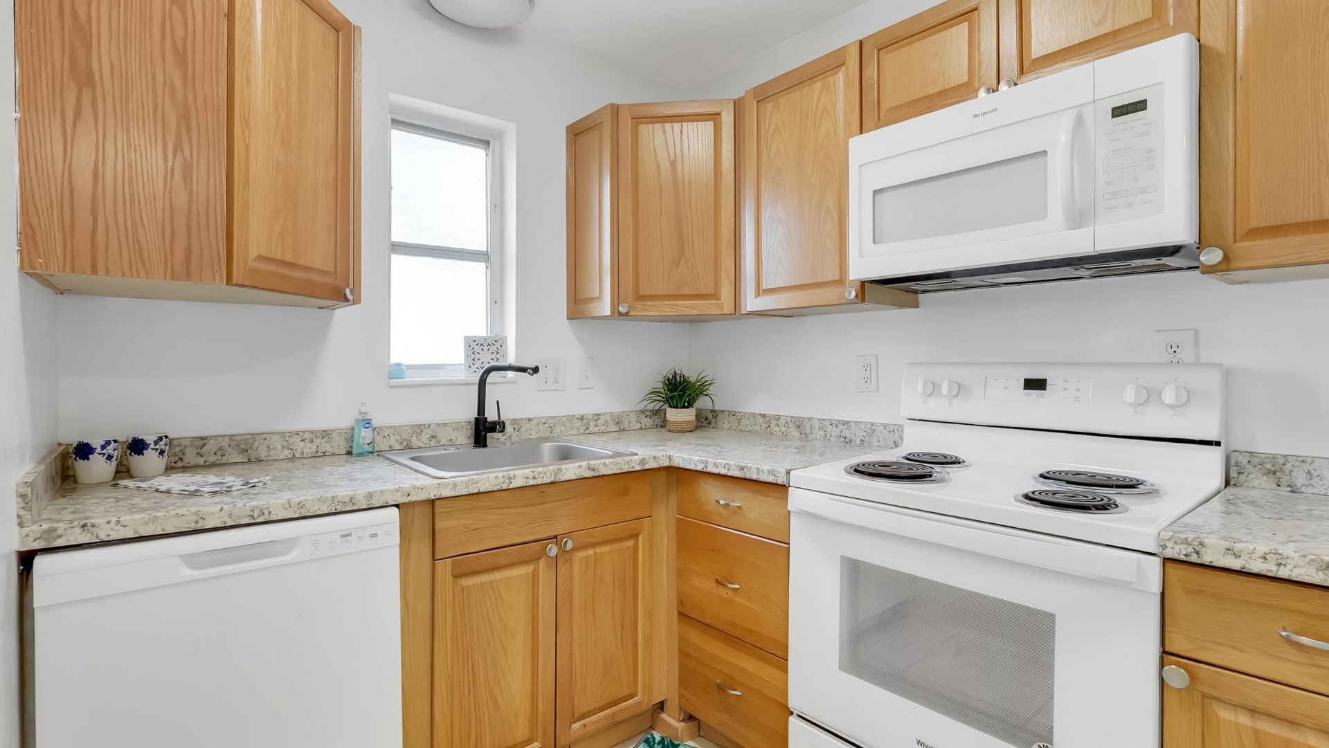 711 SE 15th Street, Unit 5, Fort Lauderdale, FL 33316 Photo