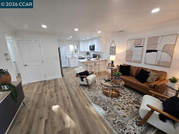 1520 Schenone Ct, Unit 15, Concord, CA 94521