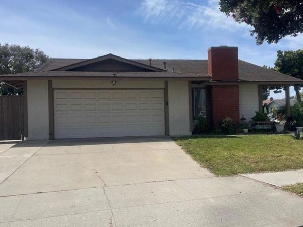 3440 Via Marina Avenue, Oxnard, CA 93035
