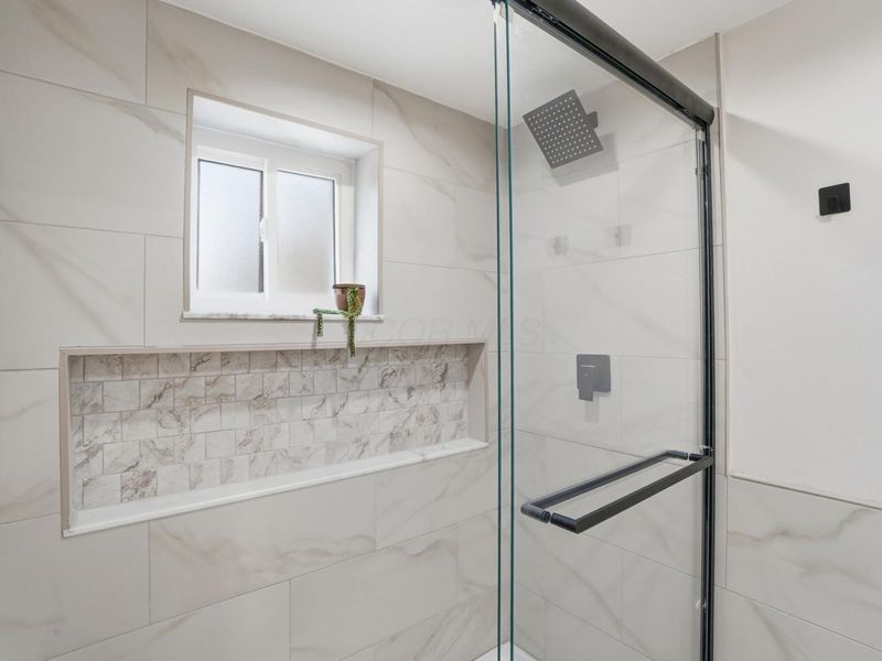 2433 Lindsay Road, Obetz, OH 43207 Photo 22