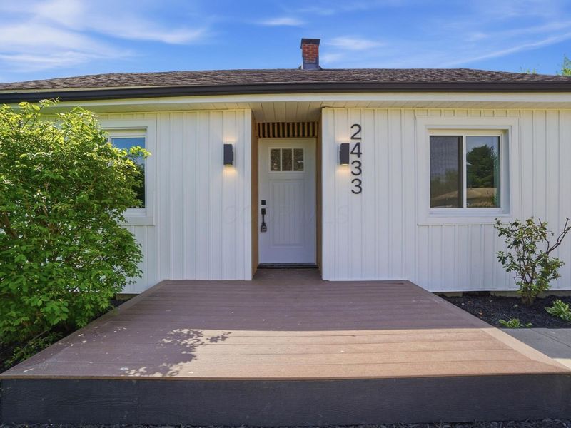 2433 Lindsay Road, Obetz, OH 43207 Photo 3