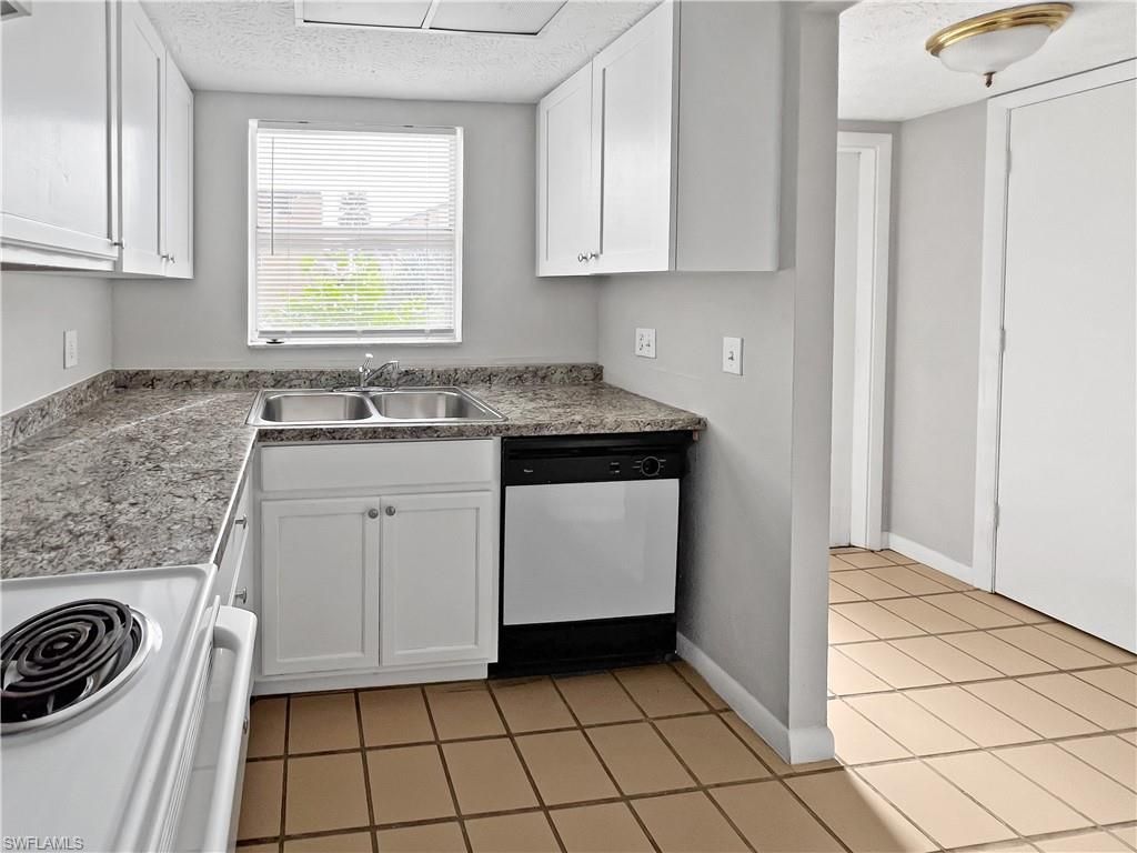 1123 SW 48th Ter , Unit 104, Cape Coral, FL 33914 Photo