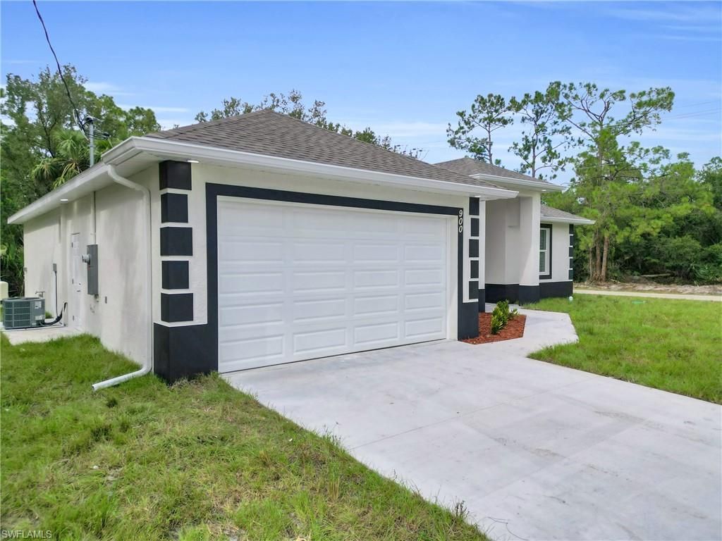 918 8th Ave , Lehigh Acres, FL 33972 Photo