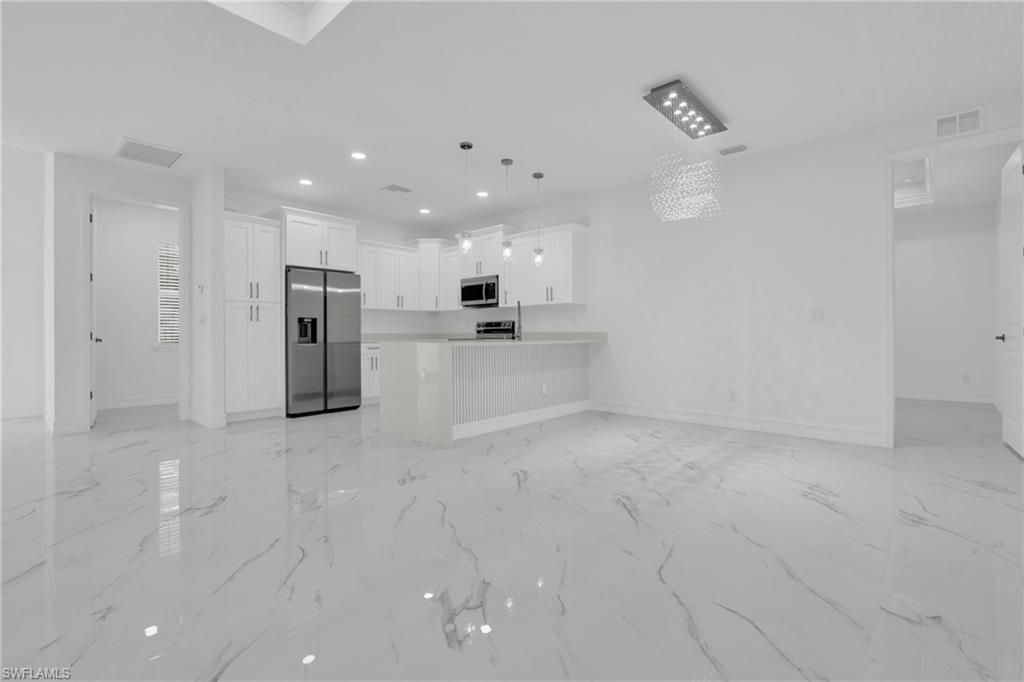 918 8th Ave , Lehigh Acres, FL 33972 Photo