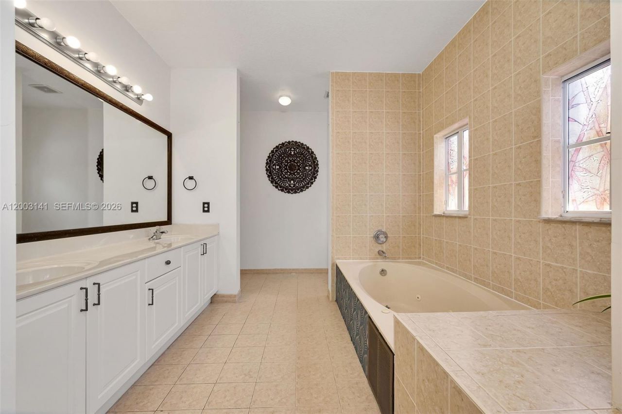 1350 NE 42nd Ave, Homestead, FL 33033 Photo