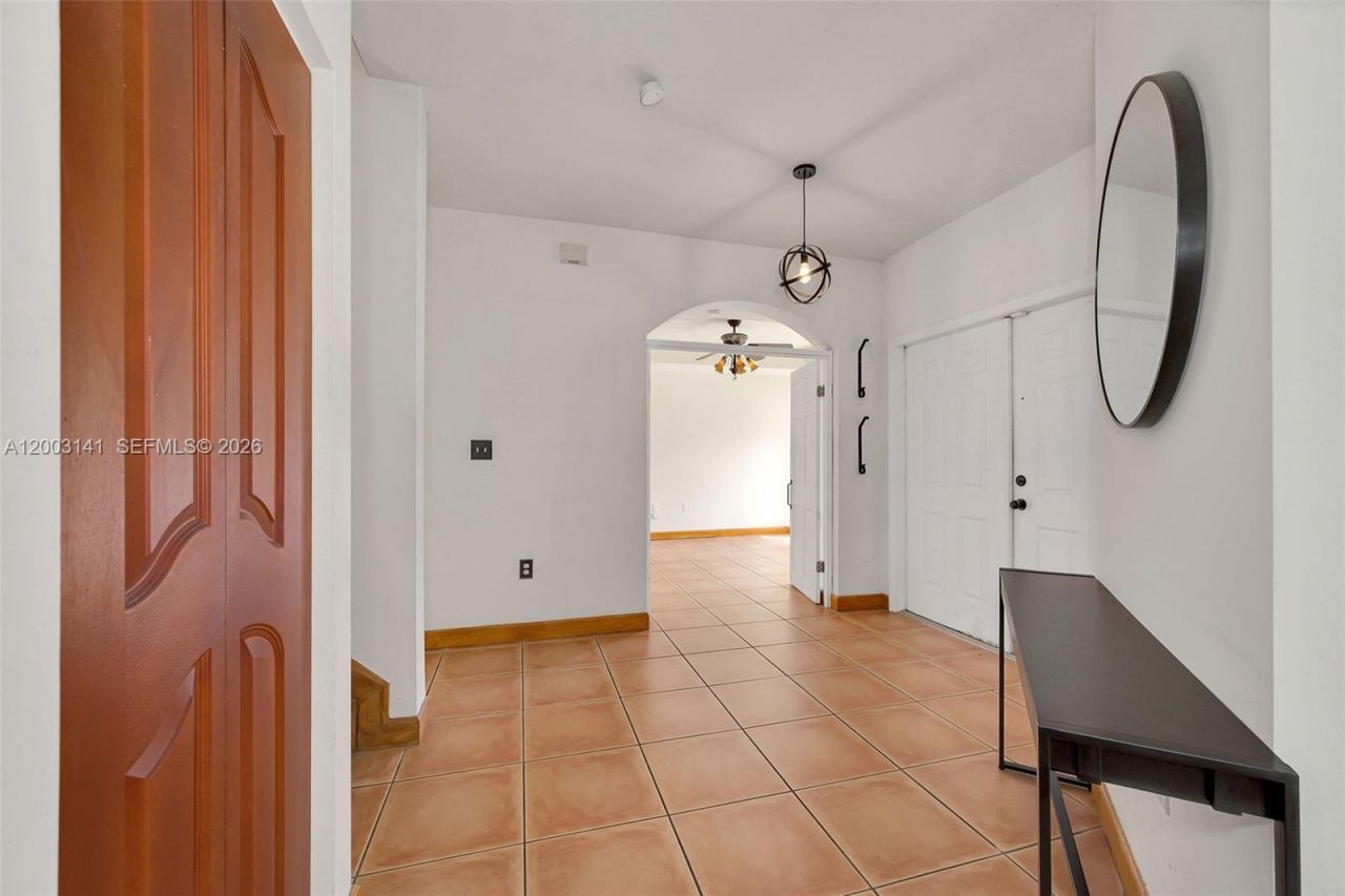 1350 NE 42nd Ave, Homestead, FL 33033 Photo