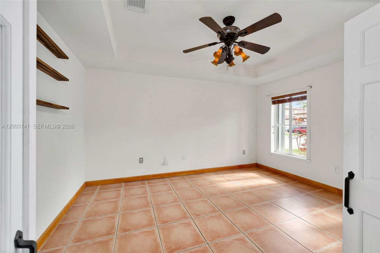 1350 NE 42nd Ave, Homestead, FL 33033 Photo