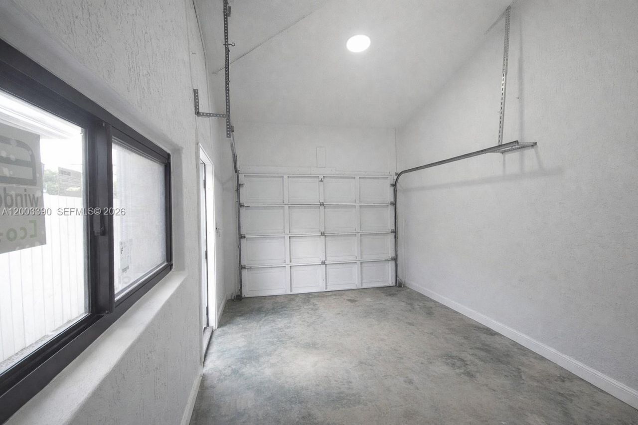 1610 NW 31st Ave , Miami, FL 33125 Photo