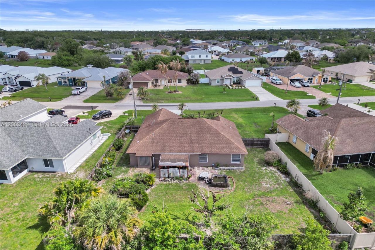 6030 NW Wolverine Rd, Port Saint Lucie, FL 34986 Photo