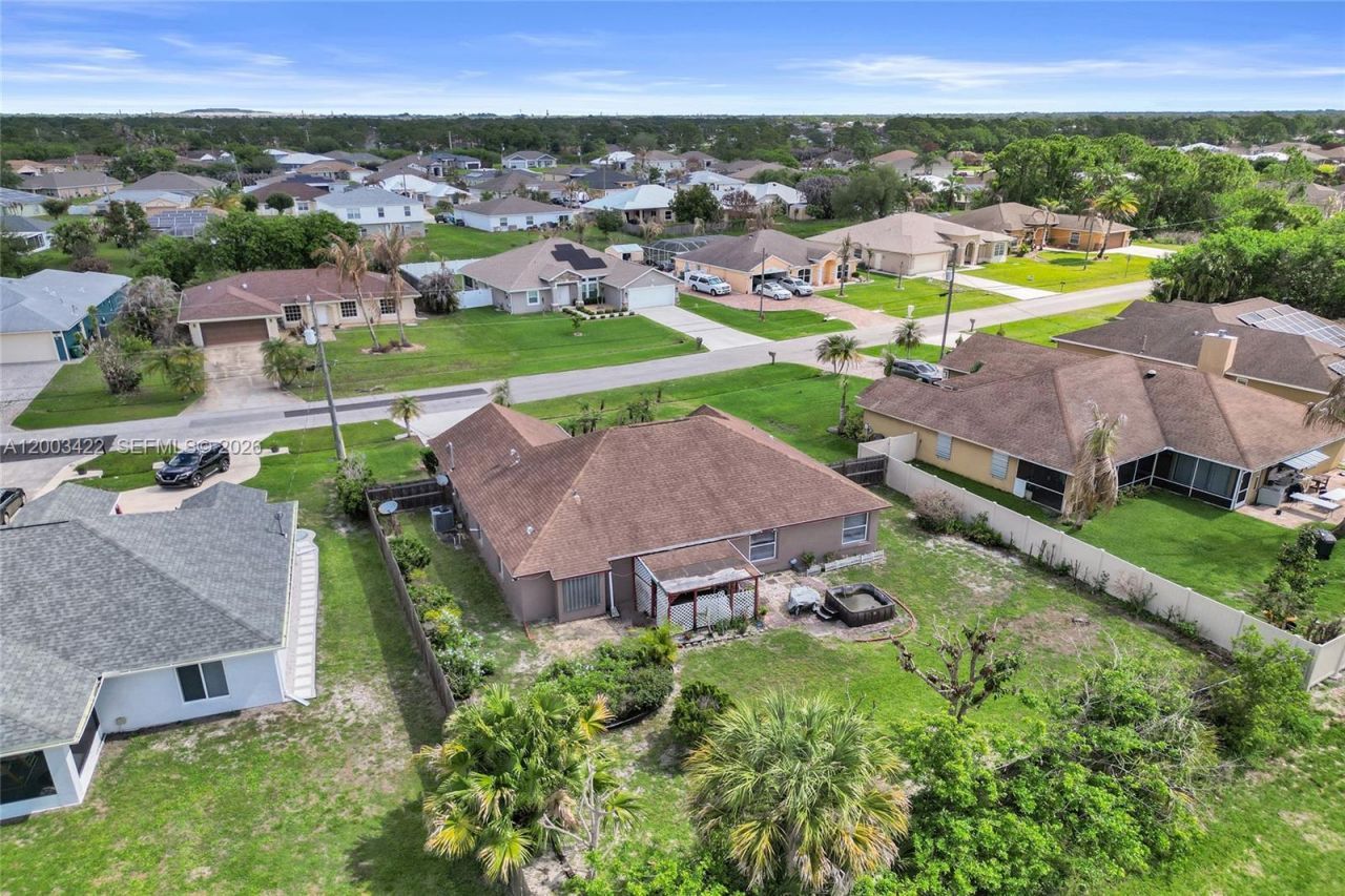 6030 NW Wolverine Rd, Port Saint Lucie, FL 34986 Photo