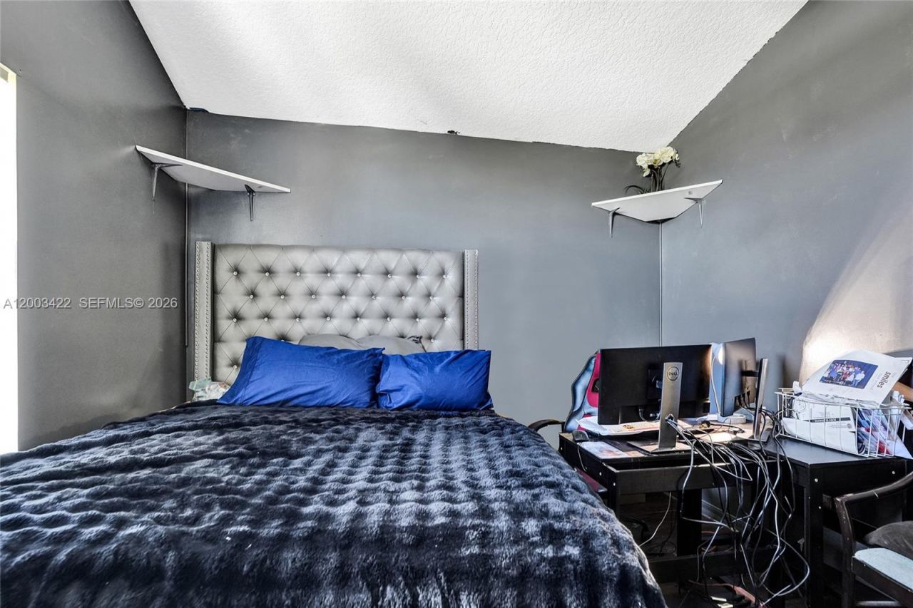 6030 NW Wolverine Rd, Port Saint Lucie, FL 34986 Photo