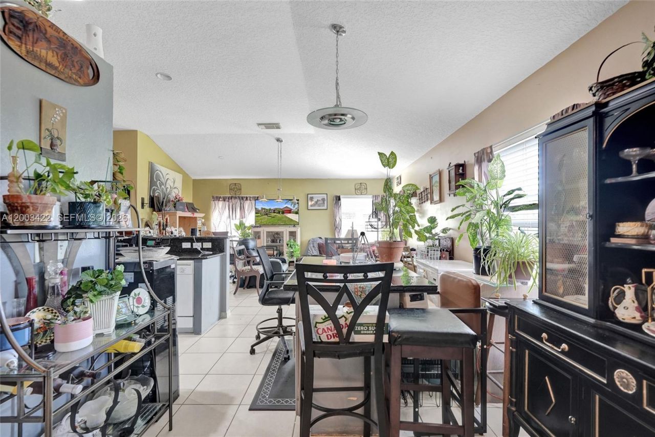 6030 NW Wolverine Rd, Port Saint Lucie, FL 34986 Photo