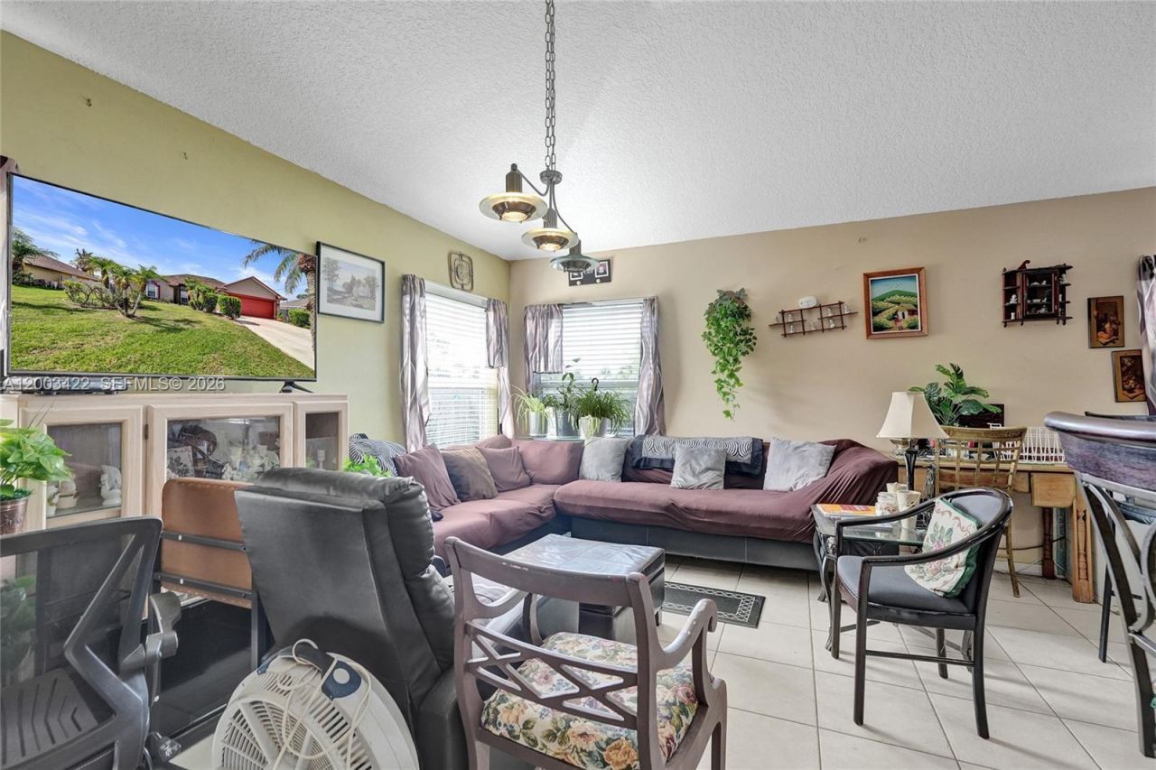 6030 NW Wolverine Rd, Port Saint Lucie, FL 34986 Photo