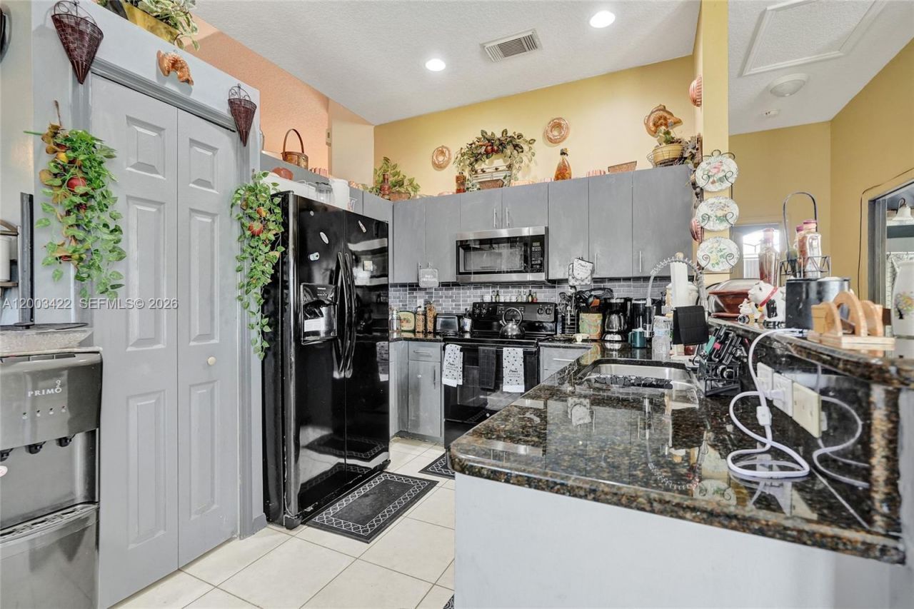 6030 NW Wolverine Rd, Port Saint Lucie, FL 34986 Photo