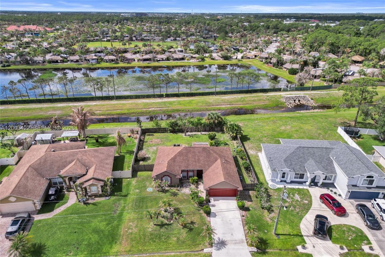 6030 NW Wolverine Rd, Port Saint Lucie, FL 34986 Photo