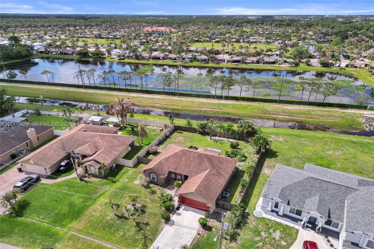 6030 NW Wolverine Rd, Port Saint Lucie, FL 34986 Photo