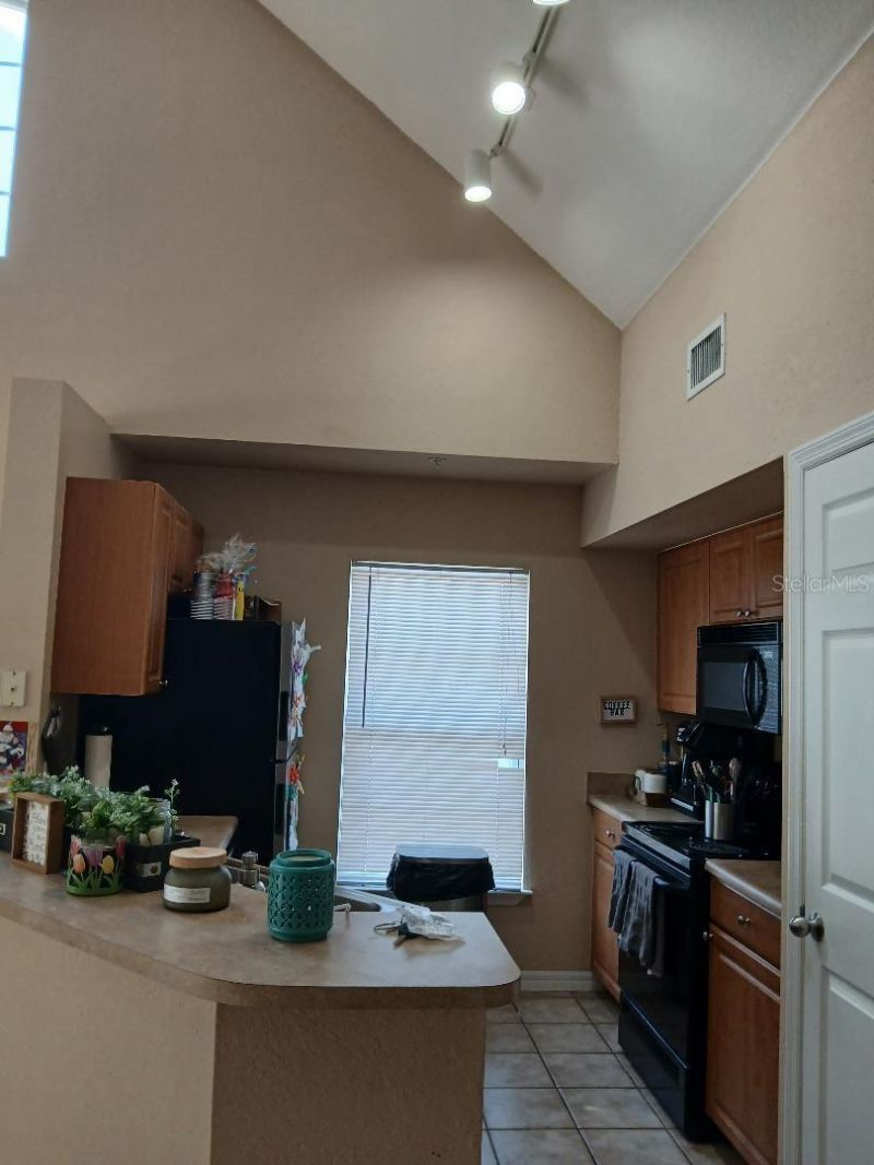 5581 Rosehill Road, Unit # 203, Sarasota, FL 34233 Photo