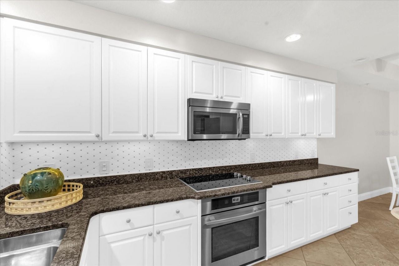 606 Riviera Dunes Way, Unit 207, Palmetto, FL 34221 Photo