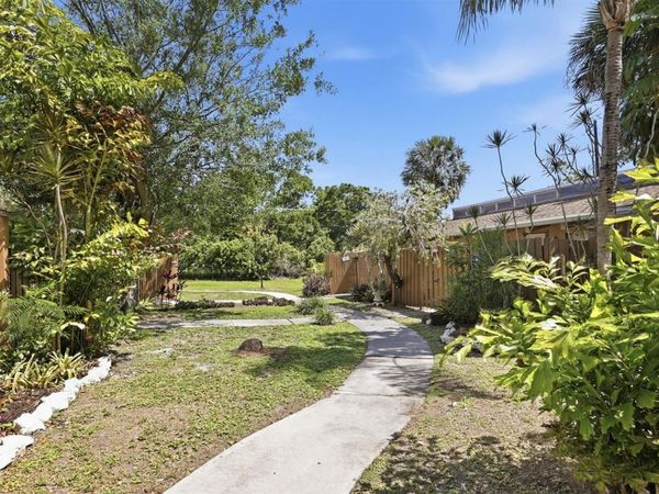 500 N JEFFERSON AVENUE , Unit # 1, SARASOTA, FL 34237