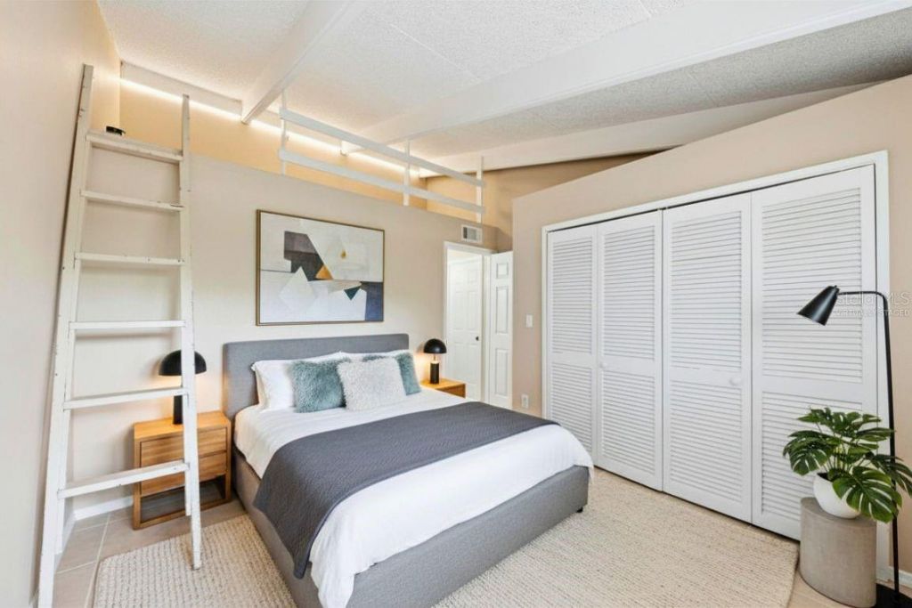 500 N Jefferson Avenue , Unit # 1, Sarasota, FL 34237 Photo