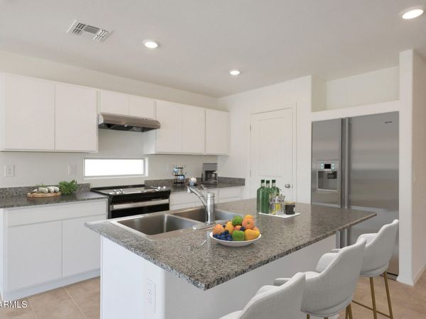 1374 W AZTEC Drive, Coolidge, AZ 85128